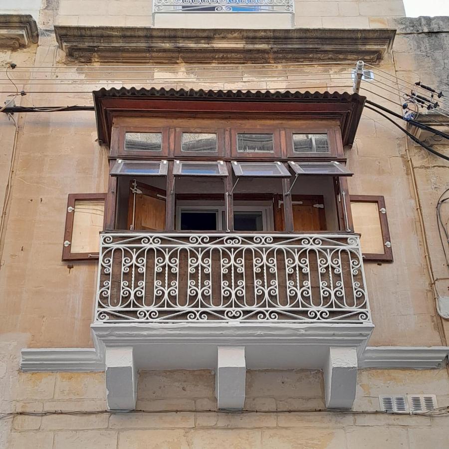 Limestone Sun Sliema Luaran gambar