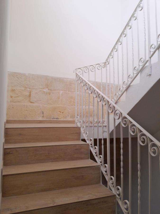 Limestone Sun Sliema Luaran gambar