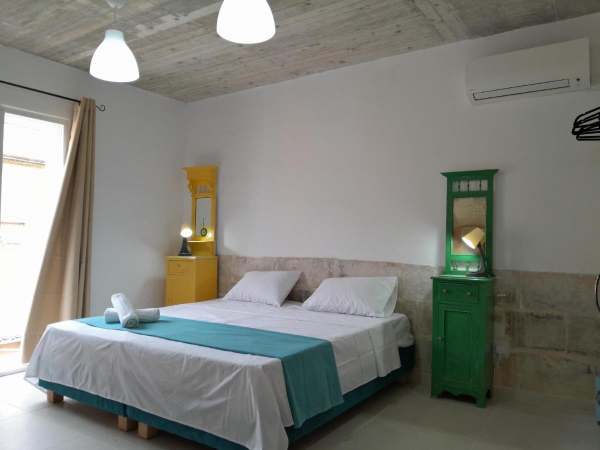 Limestone Sun Sliema Luaran gambar