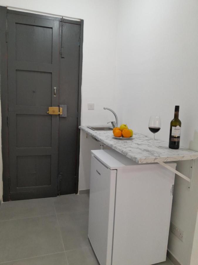 Limestone Sun Sliema Luaran gambar